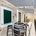 Apartment Kuca Za Odmor Megi *
