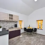 Apartment Kuca Za Odmor Megi Posedarje