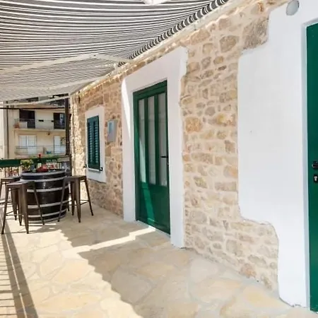 Apartman Kuca Za Odmor Megi Posedarje