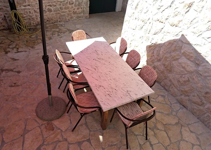 Kuca Za Odmor Megi Apartman *