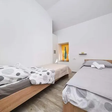 Apartment Kuca Za Odmor Megi Posedarje